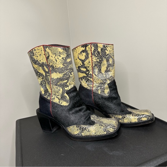 Vintage Western Cow Hair and Snake Skin Cowboy Boots with Square Toe - Picture 3 of 16